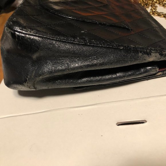 ♥ SOLD-Authentic Rare Vintage Black Chanel Bag - Picture 14 of 16